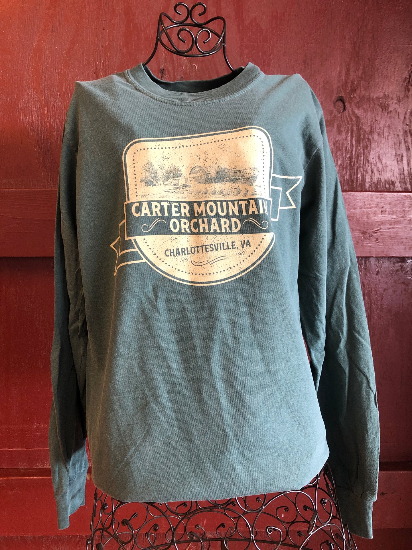 Adult CMO Apple Barn T-shirt LS