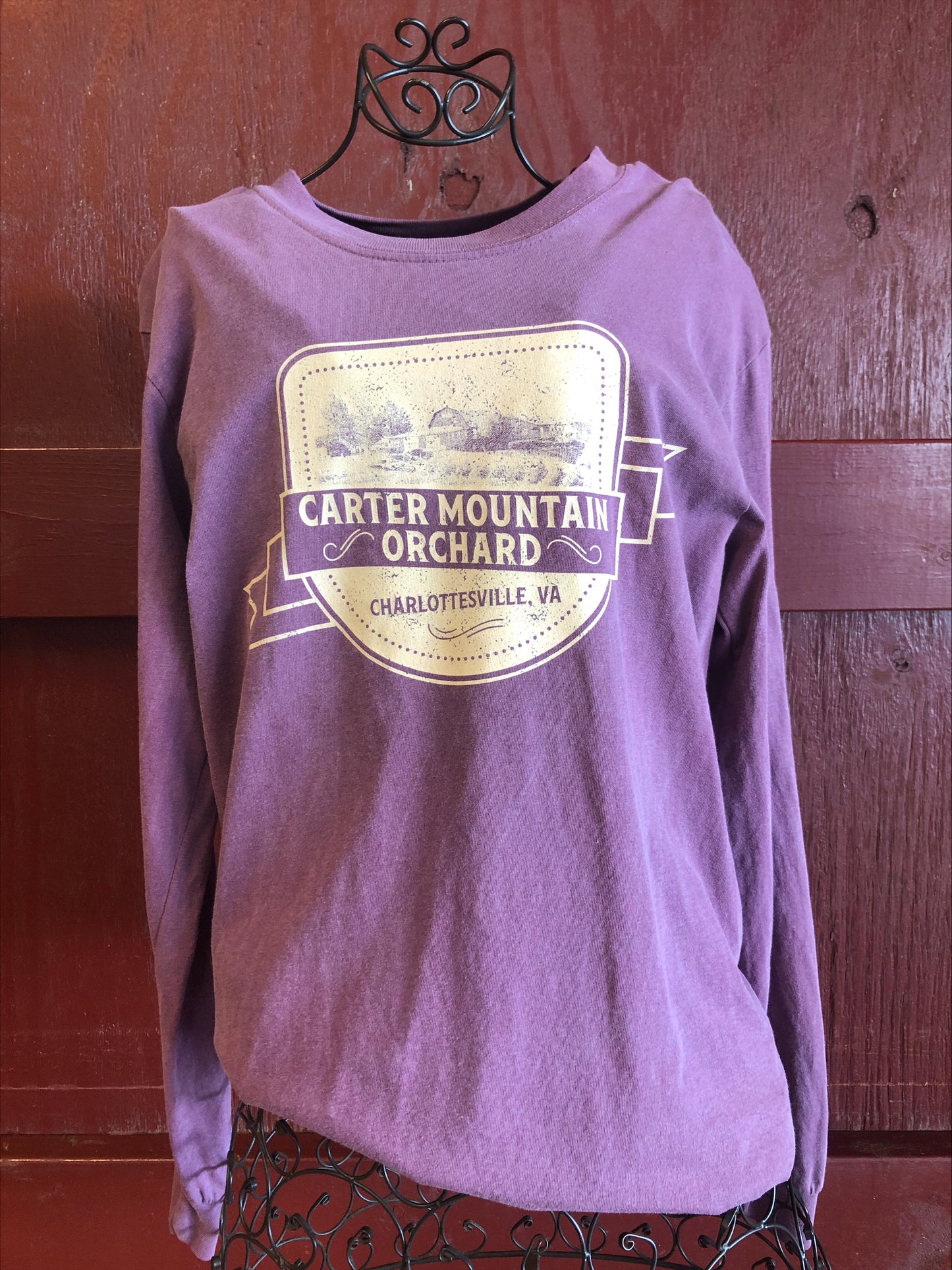 Adult CMO Apple Barn T-shirt LS